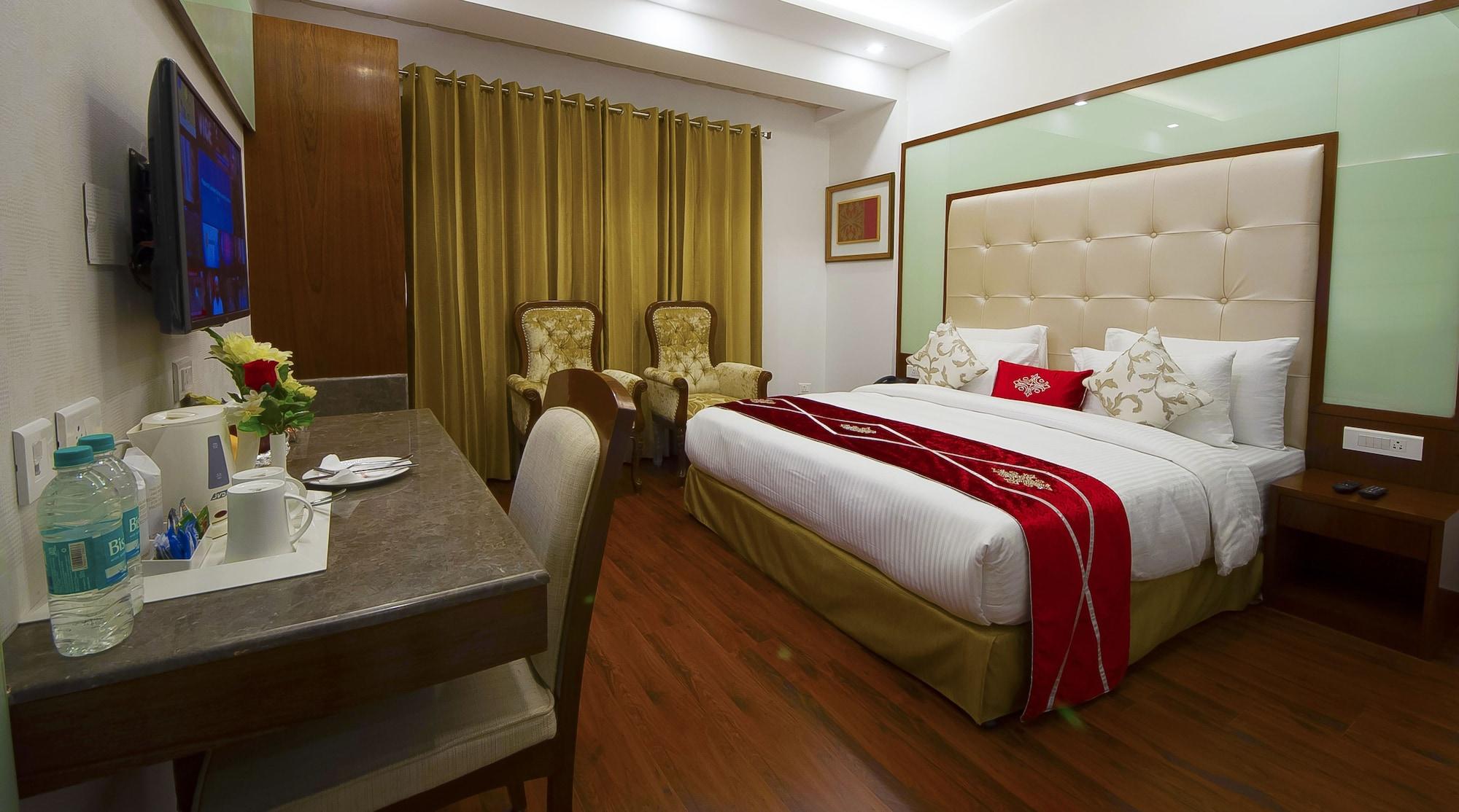 Hotel Swaran Palace Delhi  Exterior foto