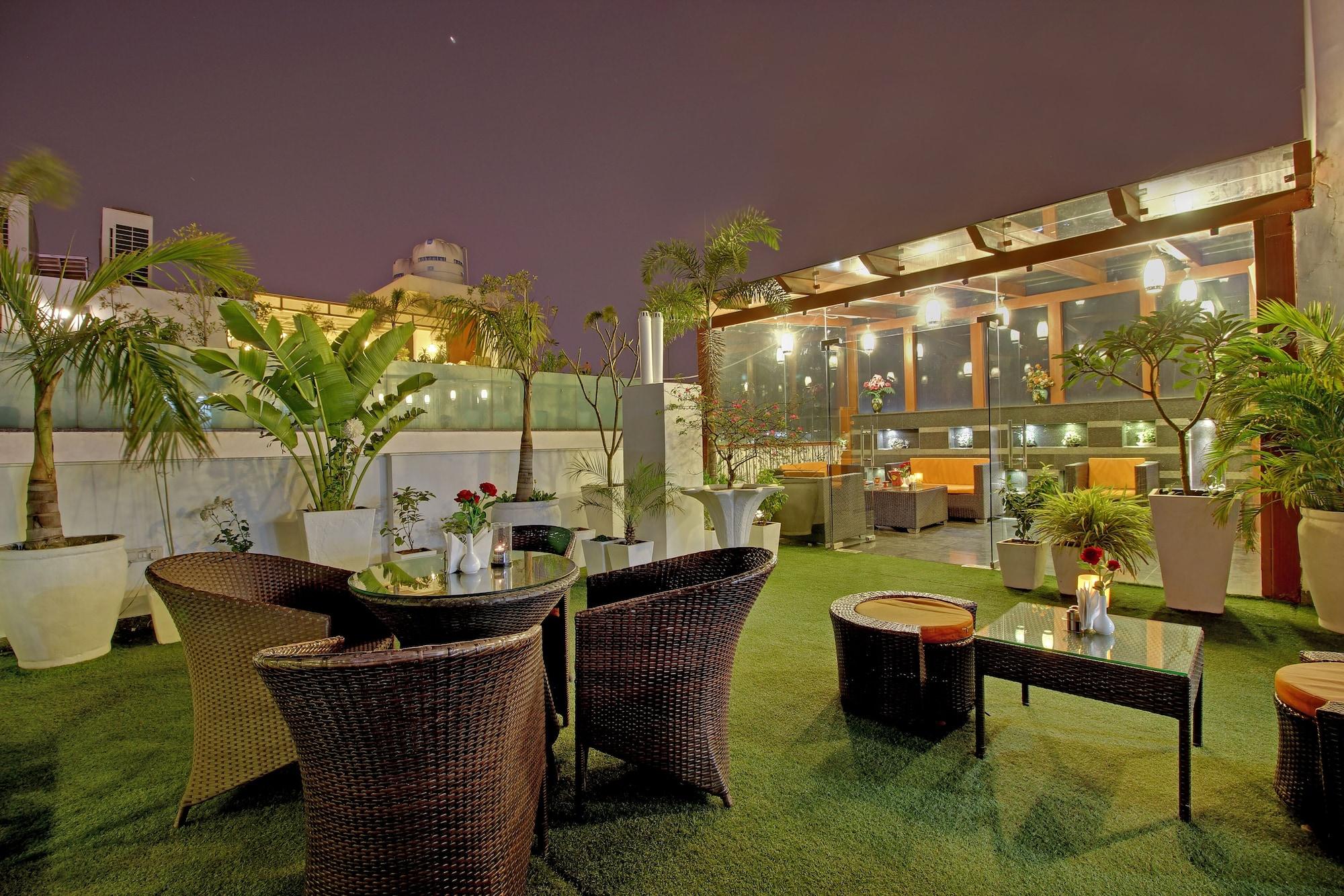 Hotel Swaran Palace Delhi  Exterior foto