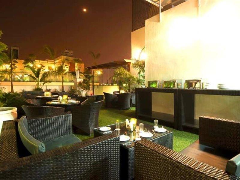 Hotel Swaran Palace Delhi  Exterior foto