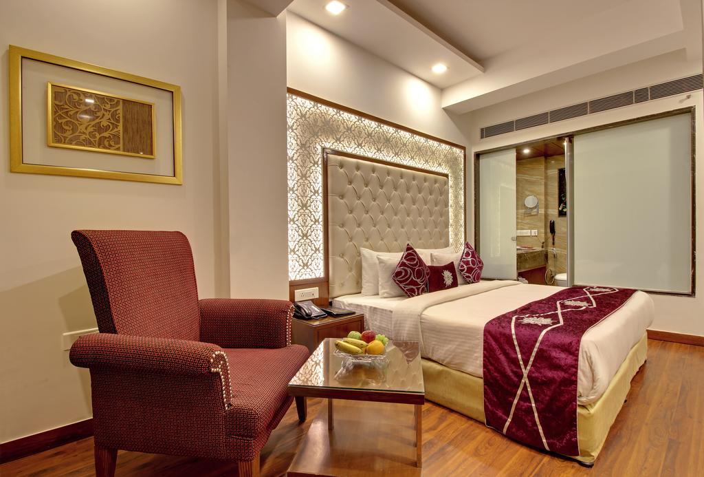 Hotel Swaran Palace Delhi  Exterior foto