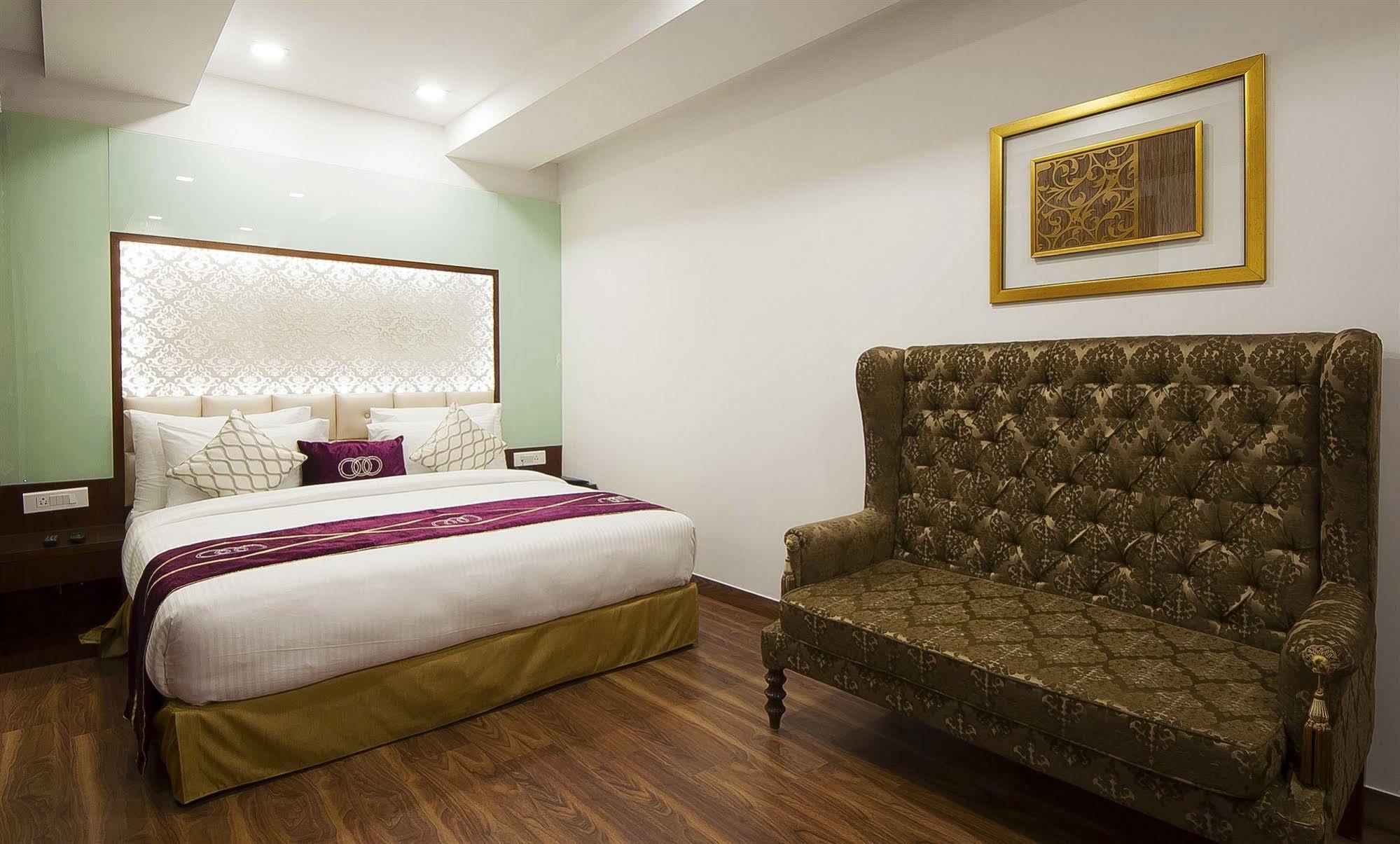 Hotel Swaran Palace Delhi  Exterior foto
